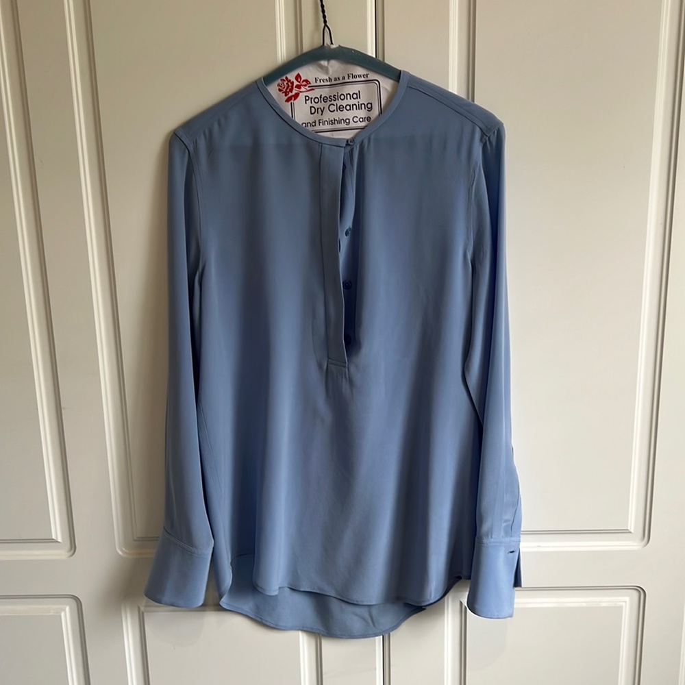Equipment Long Sleeved Blue Lavender Silk Dress Top Tunic Half Button size Small